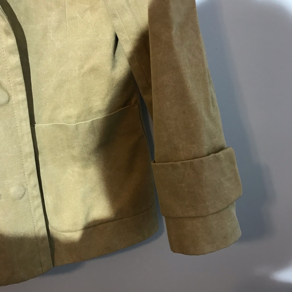 Club Monaco Jacket. Medium - Picture 14 of 16